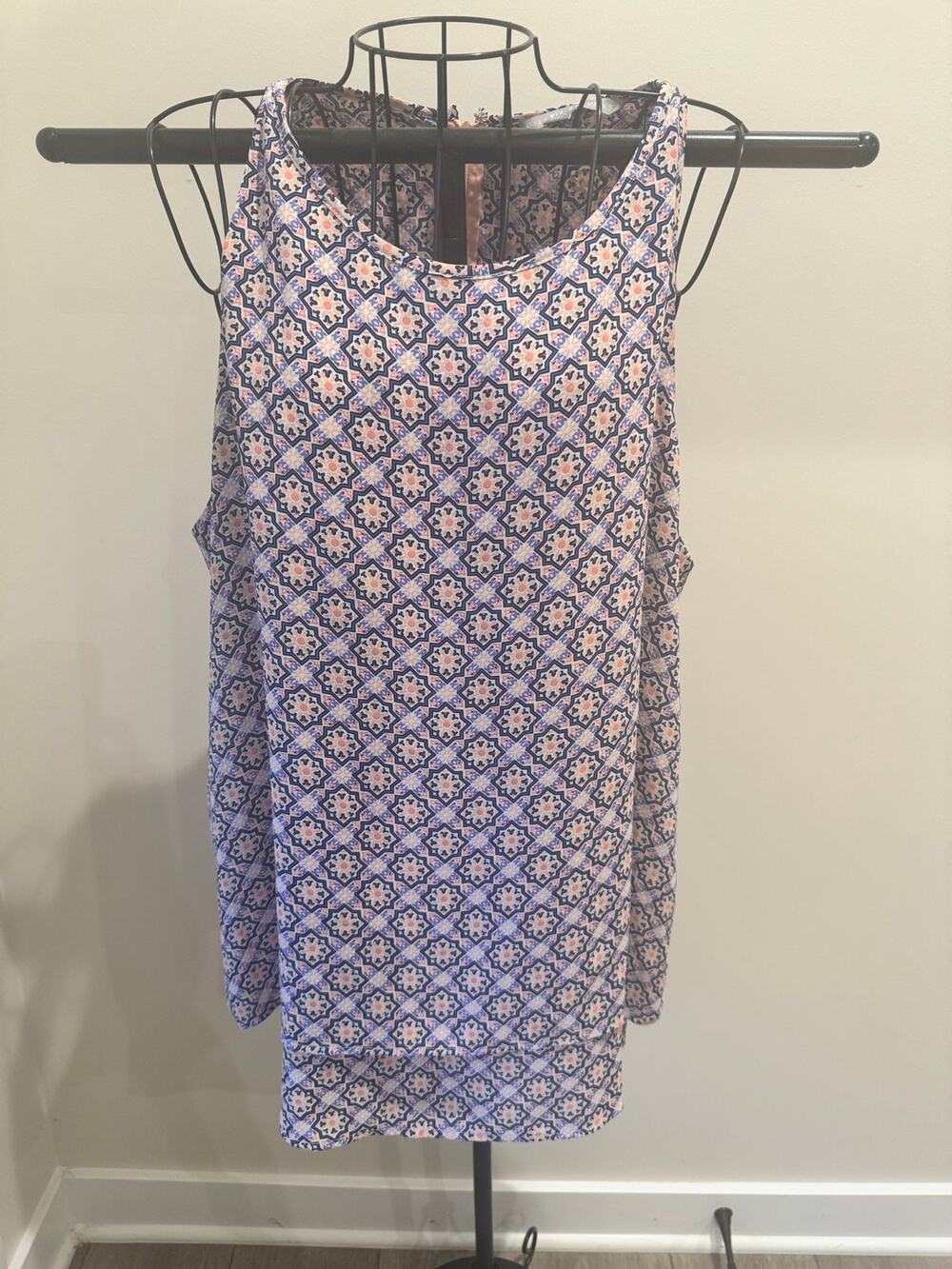 Valerie Stevens XL Geometric Tile Print Sleeveless Swing Tunic Top